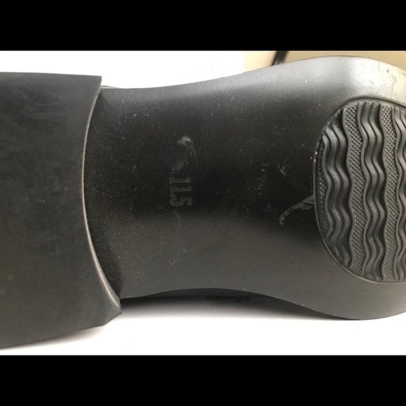 Men's Perry Ellis Portfolio Leather Loafers - Picture 7 of 8